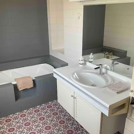 Casa de Férias Maison Independante, Domaine Vichy La Tour