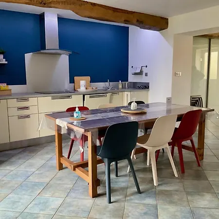 Maison Independante, Domaine Vichy La Tour Casa de Férias Abrest